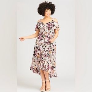 NWT Avenue floral cold shoulder dress
